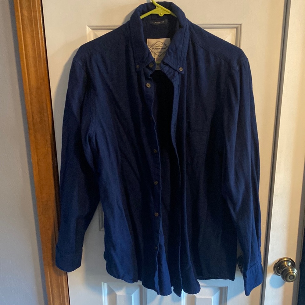Saint John’s bay medium classic fit button down